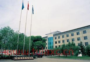 听说包头包钢集团最多的时候有10万工人,这是真的吗你